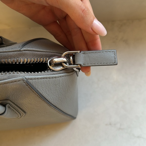 Givenchy Mini Antigona in Pearl Gray - Picture 6 of 15